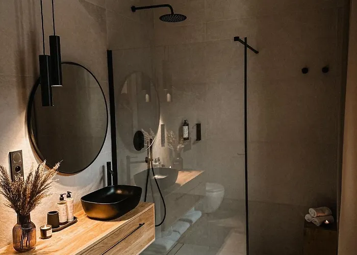 Wolnosci9 Stylowy W Centrum Wroclawia Tuz Przy Nfm